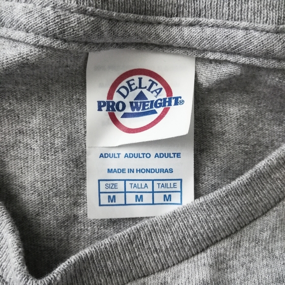 Delta YALL Short Sleeve Cowboy Boot Grey T-Shirt, Size Medium - Picture 7 of 10